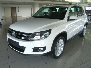 VOLKSWAGEN Tiguan 2.0 TDI 140CV Sport & Style BlueM.Tech.