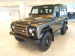 LAND ROVER Defender 90 2.2 TD4 Station LIMITED EDITION N1